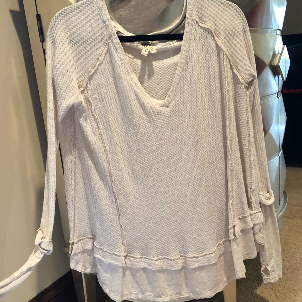 FREE PEOPLE - Cream long sleeve top